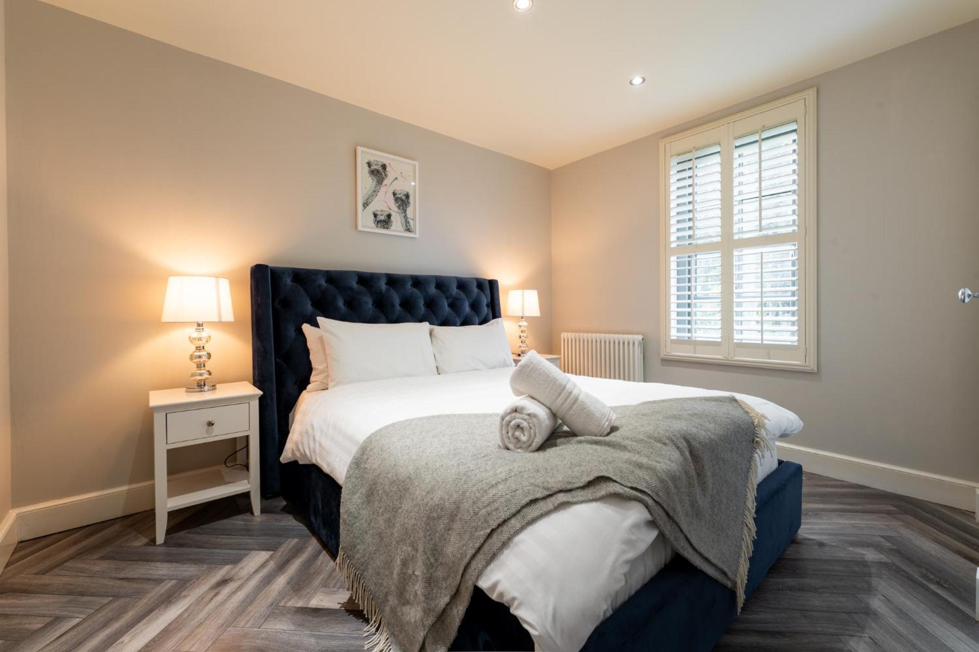 Escape Ordinary At Lough Erne Golf Village Enniskillen Exterior foto